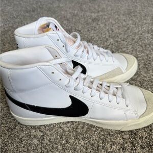 Nike Blazer High Top Sneakers | Classic Style | Size 10 Men| Great Condition